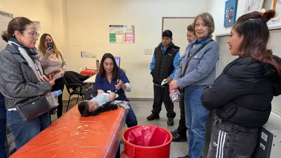 El Hospital Materno Infantil fortalece el abordaje del pie bot mediante capacitación internacional