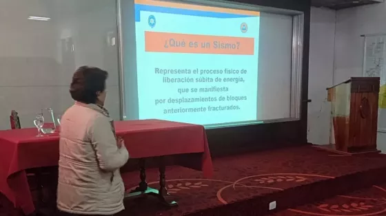 La Subsecretaria de Defensa Civil, brindó una jornada interinstitucional destinada al personal del Regimiento de Caballería de Exploración de Montaña 5° 