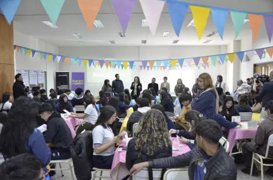 la ministra de Educación y Cultura, Cristina Fiore Viñuales