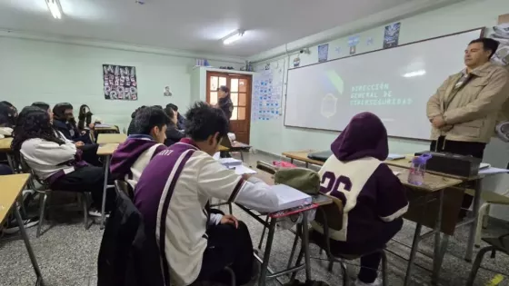 La Policía de Salta realizó capacitaciones sobre ciberseguridad en establecimientos educativos