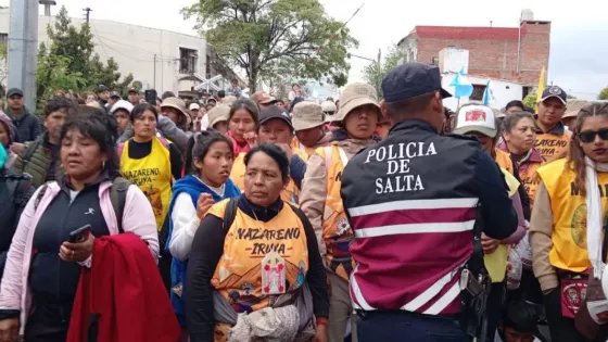 El Centro de Videovigilancia de la Policía de Salta recibió a peregrinos de Iruya y Nazareno