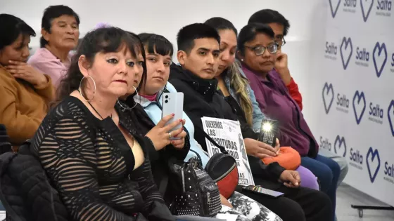 Más de 70 familias de Capital se convirtieron en propietarias de sus terrenos