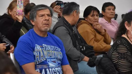 Más de 70 familias de Capital se convirtieron en propietarias de sus terrenos