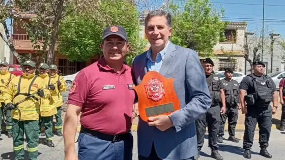 La Dirección Bomberos de la Policía de Salta recordó los 162 años de su creación