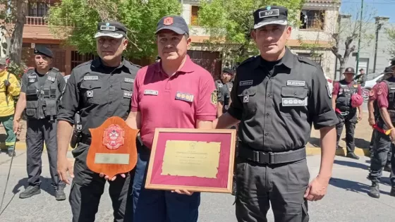 La Dirección Bomberos de la Policía de Salta recordó los 162 años de su creación