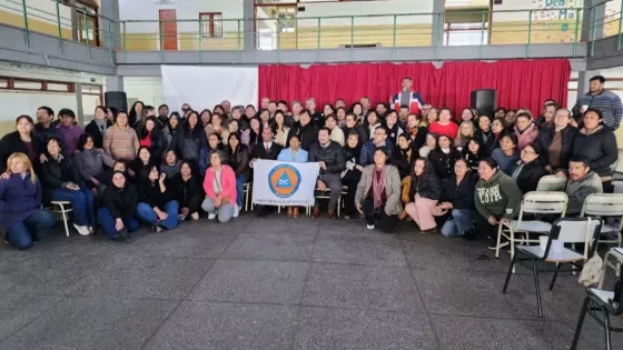Defensa Civil continúa capacitando a la comunidad educativa en prevención y respuesta ante emergencias 