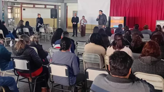 Defensa Civil continúa capacitando a la comunidad educativa en prevención y respuesta ante emergencias 