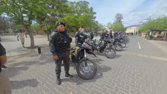 Se incorporaron cuatro nuevos móviles policiales para reforzar la seguridad en Cafayate