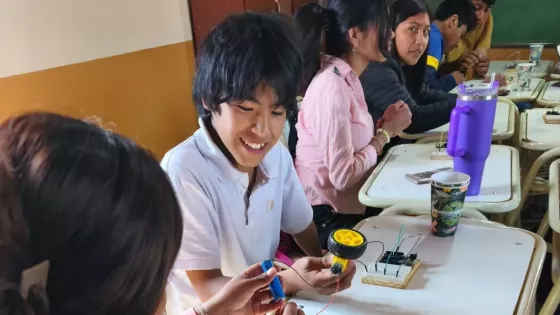 Robótica en la ruralidad: estudiantes de Amblayo crearon sus primeros proyectos tecnológicos