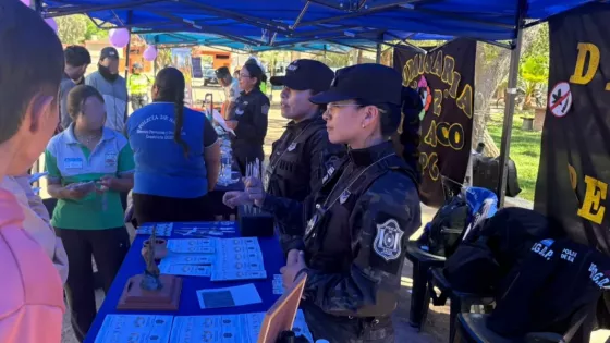 Seguridad expuso las propuestas de formación policial a estudiantes de San Carlos