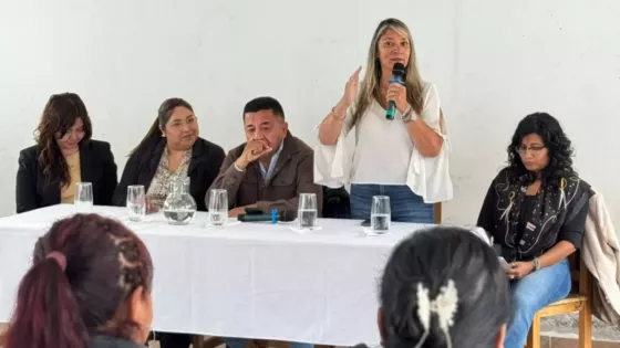 En Rosario de Lerma y La Merced se entregaron 42 escrituras de terrenos