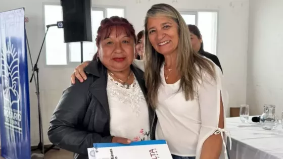 En Rosario de Lerma y La Merced se entregaron 42 escrituras de terrenos