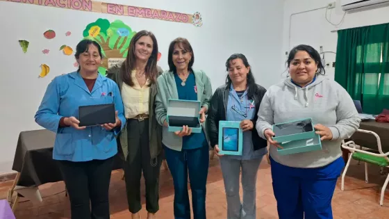 El Gobierno entregó 68 tablets a agentes sanitarios de la zona este provincial