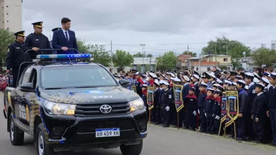 La Policía de Salta conmemoró el 36° aniversario de los Cuerpos Infantiles