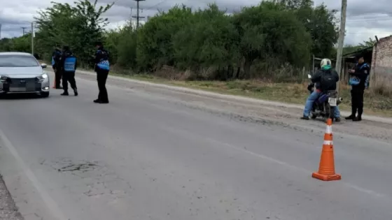 La Subsecretaría de Seguridad Vial coordinó el trabajo preventivo y operativo realizado por la Policía Vial en distintos puntos de control de la provincia