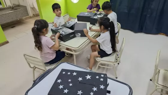Niños de Nivel Inicial descubren la astronomía mediante el juego