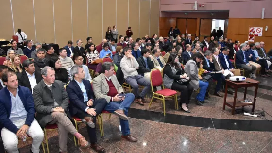 Gobierno y sector privado impulsarán infraestructura logística para la Provincia