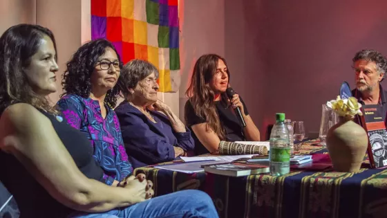 Las voces y los saberes de los pueblos indígenas estuvieron presentes en la Feria del Libro