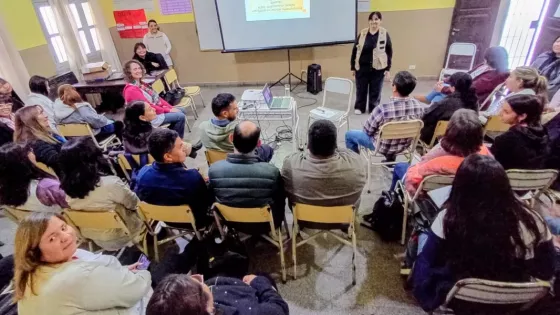 Defensa Civil continúa con las capacitaciones en escuelas y organismos municipales