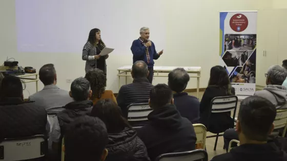 Educación y el sector privado formaron técnicos en Fibra Óptica, impulsando la inserción laboral