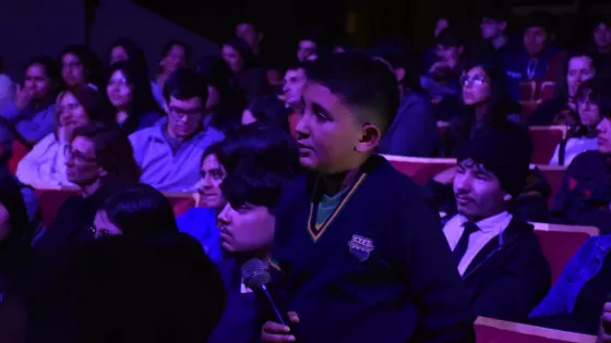 Más de 240 personas participaron de la charla del científico argentino de la NASA Diego Janches en Salta