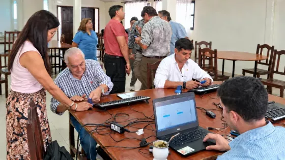 La Provincia otorgó 120 firmas digitales en Orán para facilitar trámites y reducir el uso de papel
