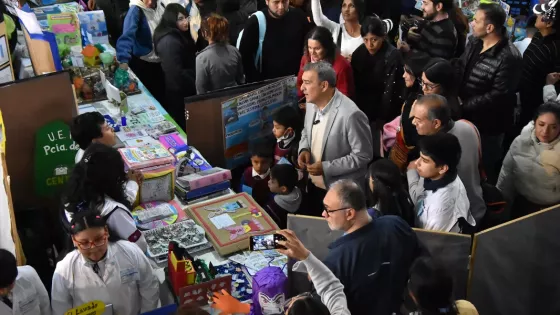 60 escuelas centinela exponen proyectos de prevención sanitaria y cuidado ambiental del Cordón Sanitario del río Arenales