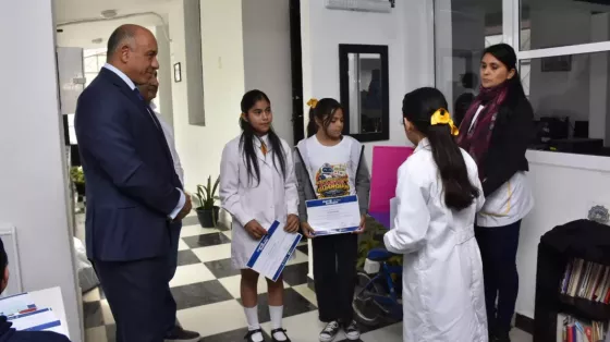 Estudiantes de Rosario de la Frontera fueron reconocidos por sus logros en robótica