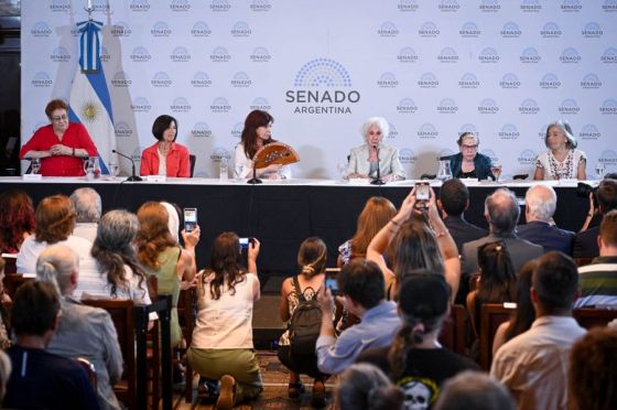 Reconocimiento a Abuelas de Plaza de Mayo