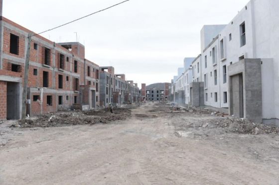 En Capital avanzan dos grandes urbanizaciones con 1284 viviendas: Sáenz recorrió las obras