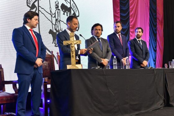 El gobernador Sáenz participó en la asunción del nuevo intendente de Salta