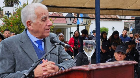 Reconocieron a policías por 25 años de servicio en la Institución