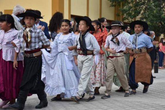 Cafayate inauguró las refacciones de la plaza central de la ciudad