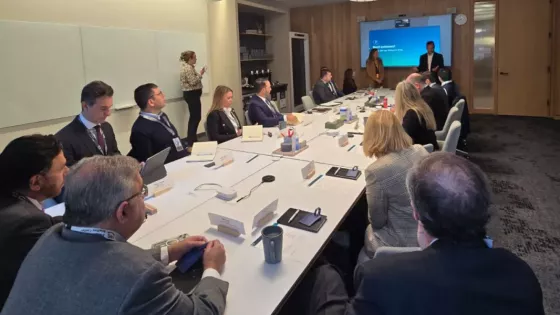 “La innovación es clave para un gobierno más ágil y cercano a la gente”: Sáenz se reunió con directivos de Amazon