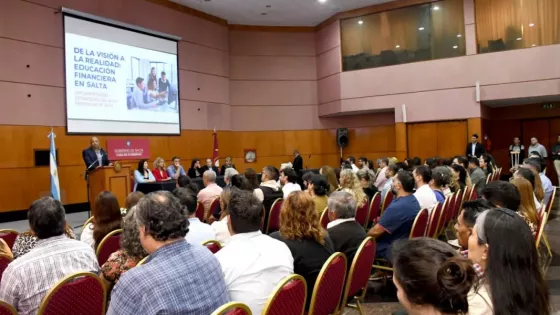 El Gobierno provincial lanzó los cursos de Inteligencia Artificial para fortalecer el control y la gestión pública