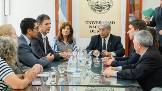 El Gobierno provincial y la UNSa firmaron un convenio para impulsar formación académica, prácticas profesionales e investigación