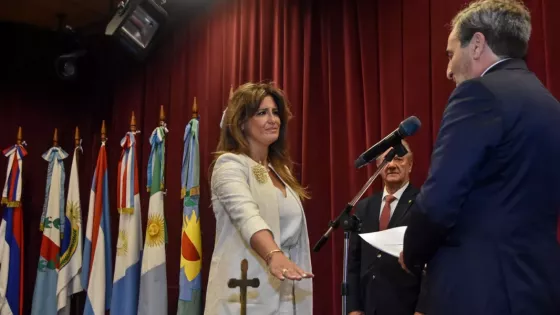 Ada Zunino juró como Defensora General de la Provincia