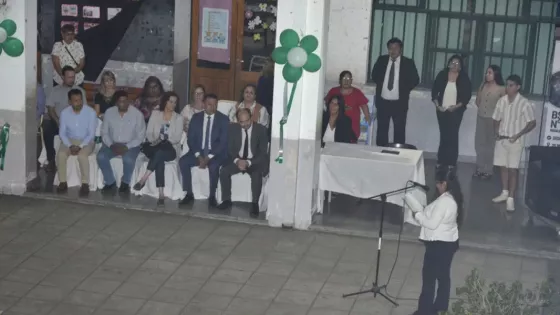 Más de 15 mil estudiantes eligen continuar sus estudios en la modalidad de Jóvenes y Adultos