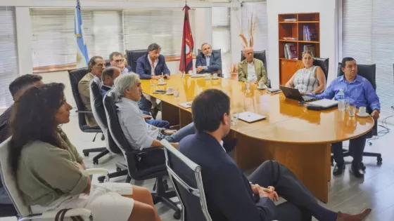 La Provincia articula con el sector privado su estrategia logística para potenciar el desarrollo productivo