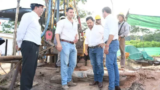 El gobernador Sáenz supervisó el avance de un nuevo pozo de agua que reforzará el sistema de Tartagal