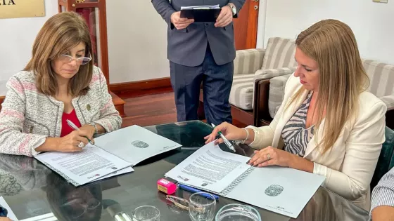 El Gobierno provincial firmó un convenio con la Universidad Nacional de Salta para fortalecer la formación en territorio