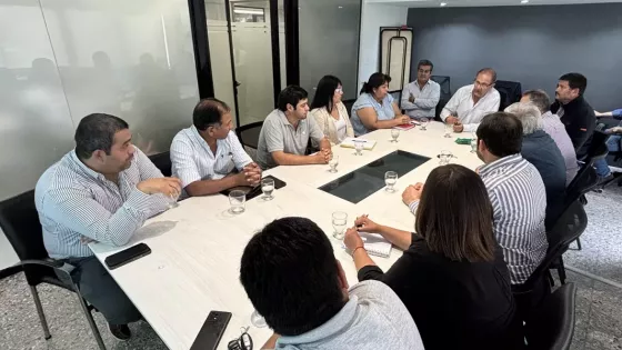 Por regiones: Jefatura de Gabinete trabaja con intendentes de los Valles Calchaquíes temas transversales de gestión