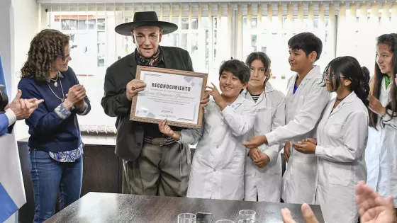 El Gobierno provincial y el “Chaqueño” Palavecino acuerdan una cooperación integral para fortalecer la educación en el Norte