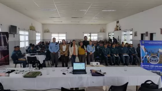 Cadetes de la Provincia se capacitaron en inteligencia artificial