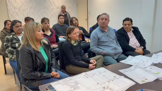 Aguas del Norte y el municipio de Güemes avanzan en un convenio con vecinos para ejecutar obras de cloaca