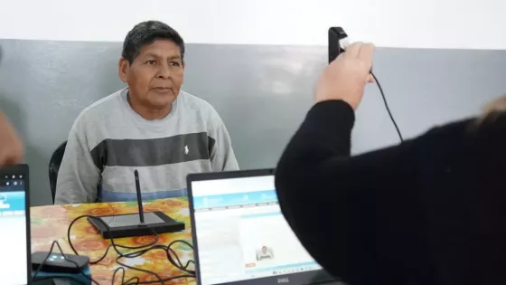 Operativos de identificación simultáneos en Capital y Tartagal