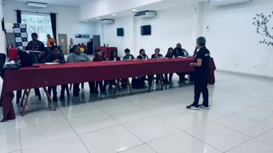 Defensa Civil realizó capacitaciones preventivas en escuelas de Salvador Mazza