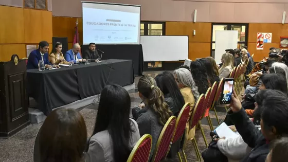 Docentes salteños se capacitan para prevenir la trata en entornos digitales