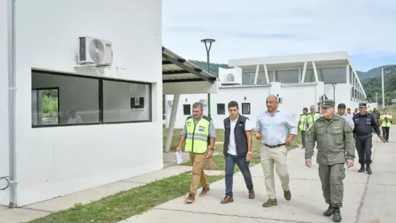 Última visita de obra al Puesto de Control Fronterizo de Salvador Mazza antes de su inauguración