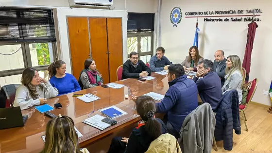 Impulsan una estrategia interministerial para fortalecer la salud y el bienestar adolescente